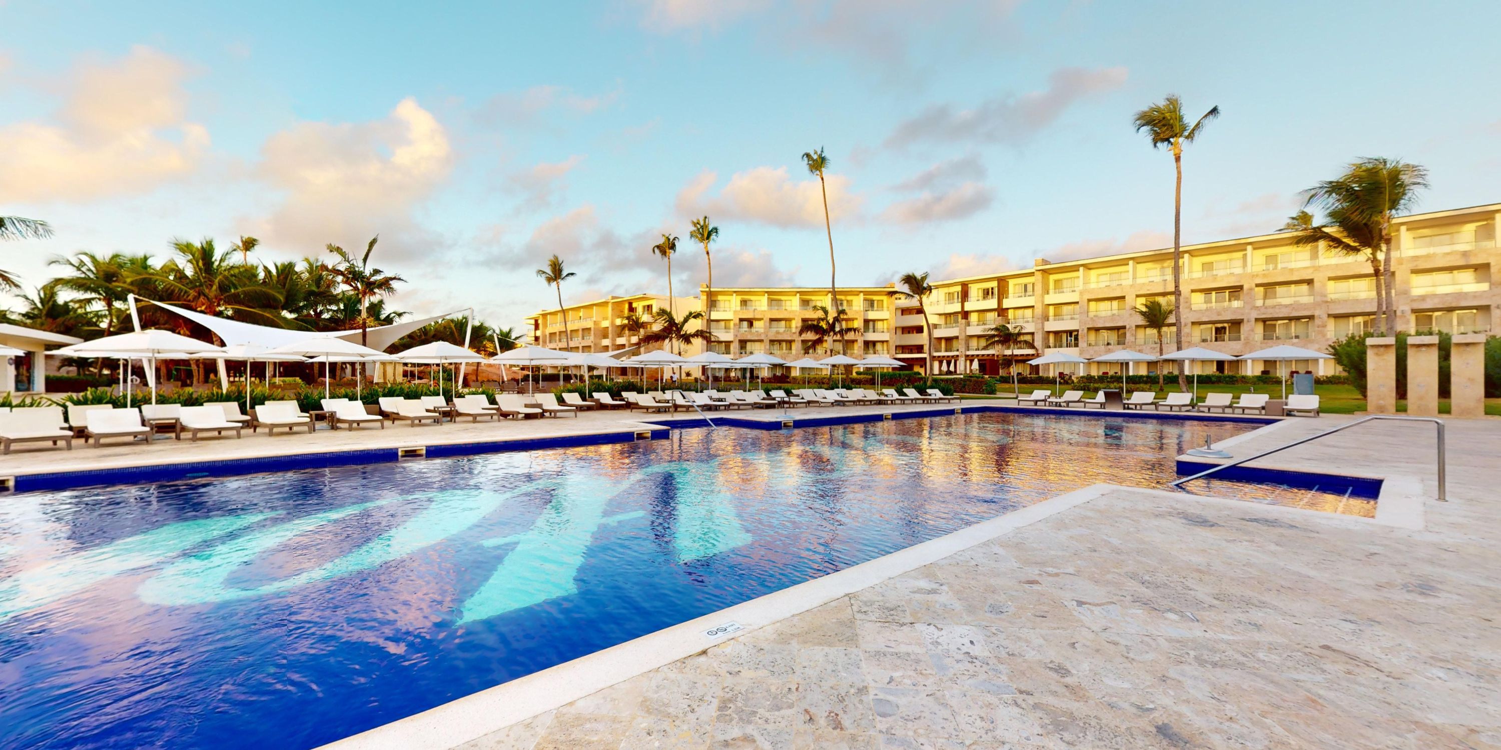 RB Royalton Bavaro Pool 1